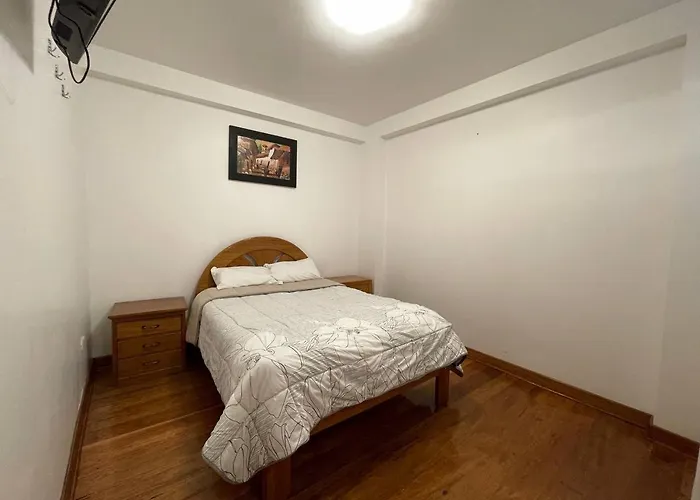 Apu Pata 4 * Cuzco
